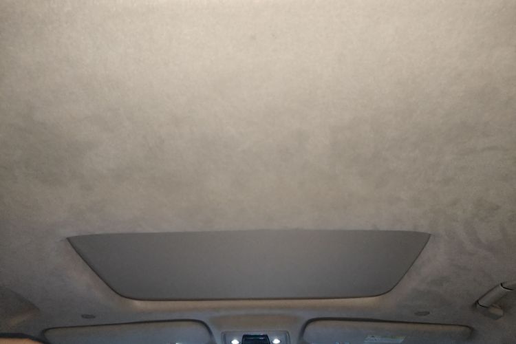 腾势D9 2024款 DM-i 980 四驱旗舰型局部细节22