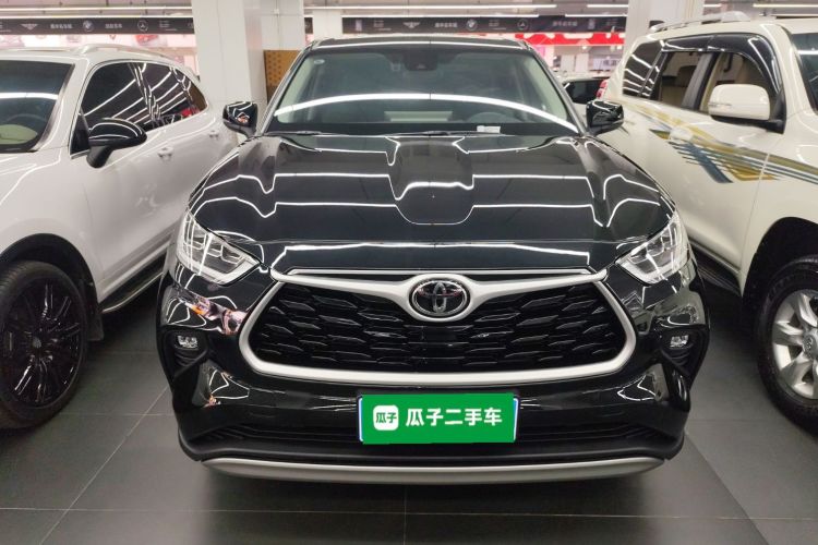 丰田 汉兰达 2026款 2.5L智能电混双擎两驱精英版 7座车身外观2