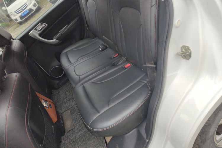 哈弗H6 2016款 升级版 1.5T 手动两驱精英型中控内饰21