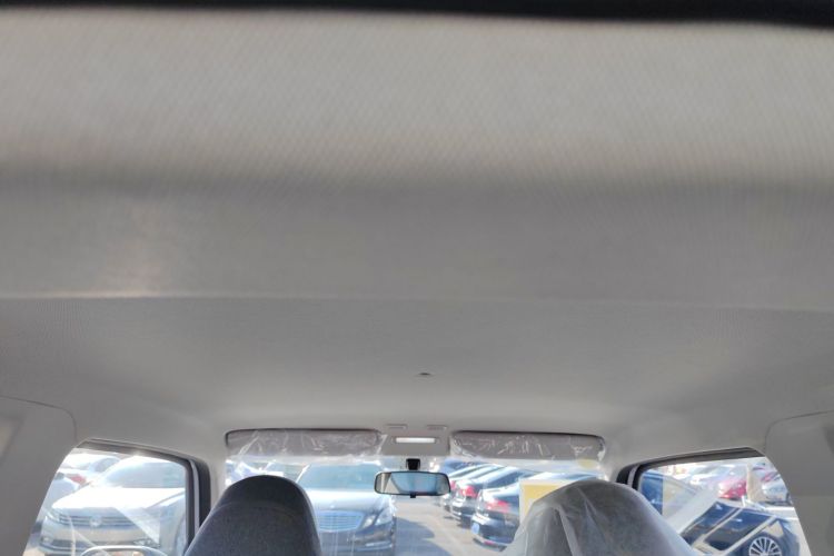 吉利银河 2024款 熊猫mini 200km 耐力熊中控内饰22