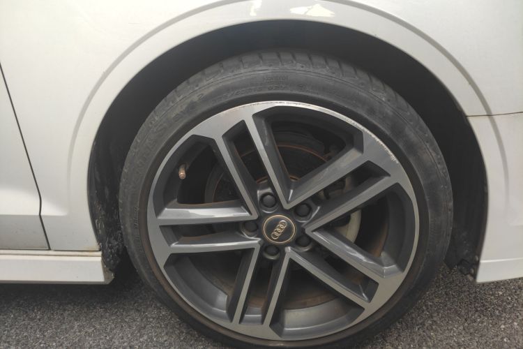 奥迪A3 2019款 Limousine 35 TFSI 运动型 国V车身外观10