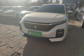 宝骏RC-5 2020款 1.5L 手动智耀豪华型