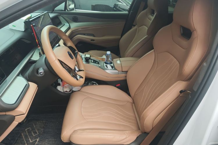 腾势N7 2023款 长续航性能版中控内饰19