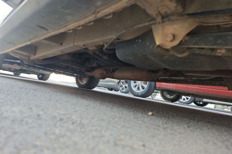 北汽幻速H3 2017款 1.5L 手动舒适天窗版局部细节9002