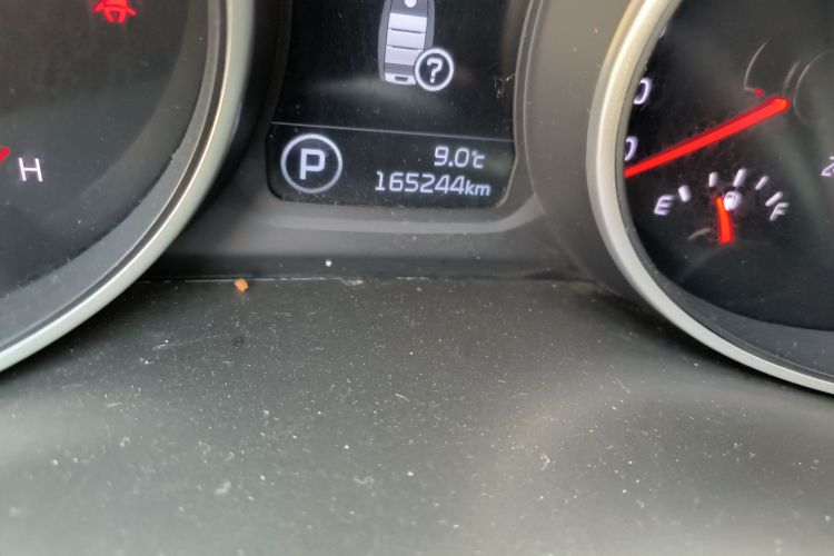 起亚 智跑 2015款 2.0L 自动两驱版GLS中控内饰15