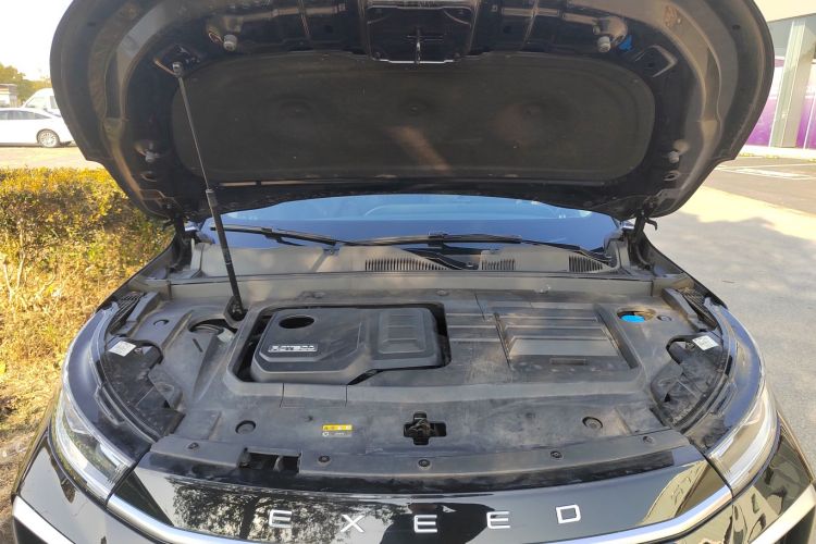 星途凌云 2025款 400T 四驱国际版机舱底盘24