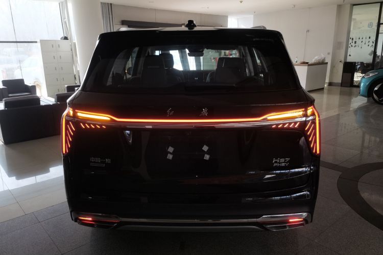 红旗HS7 PHEV 2024款 2.0T PHEV 四驱旗畅版 6座车身外观6