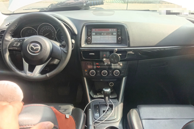 马自达CX-5 2014款 2.0L 自动两驱都市型中控内饰7002