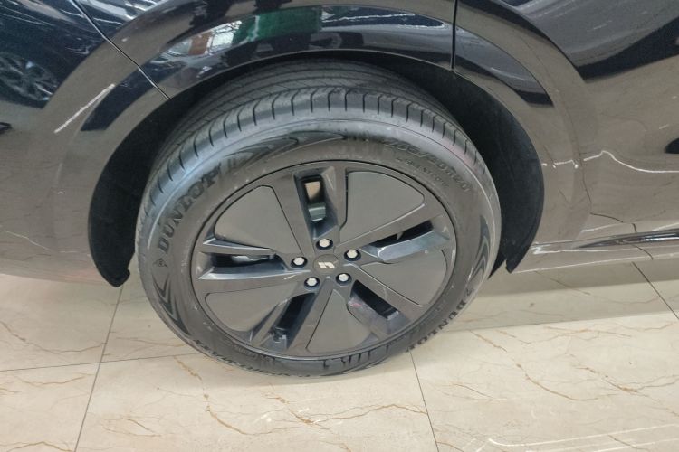 理想汽车 理想L6 2024款 Pro车身外观6008