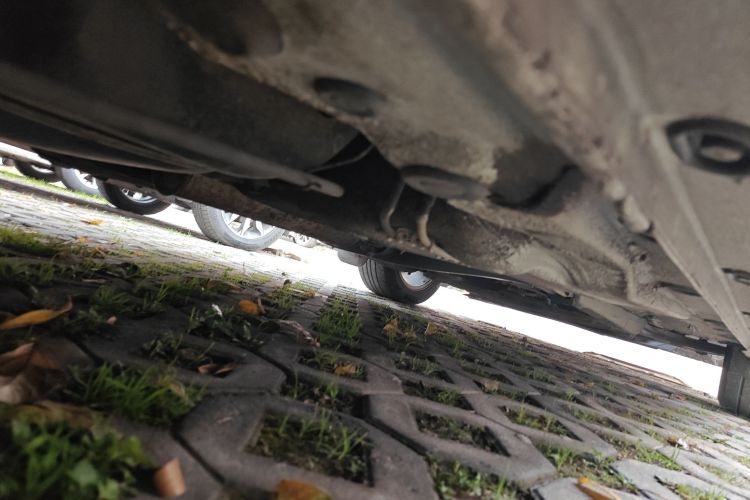 大众 朗逸 2011款 1.6L 自动品雅版局部细节9002