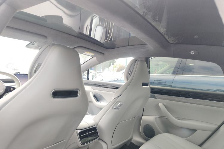 鸿蒙智行 智界S7 2025款 855km Max中控内饰22