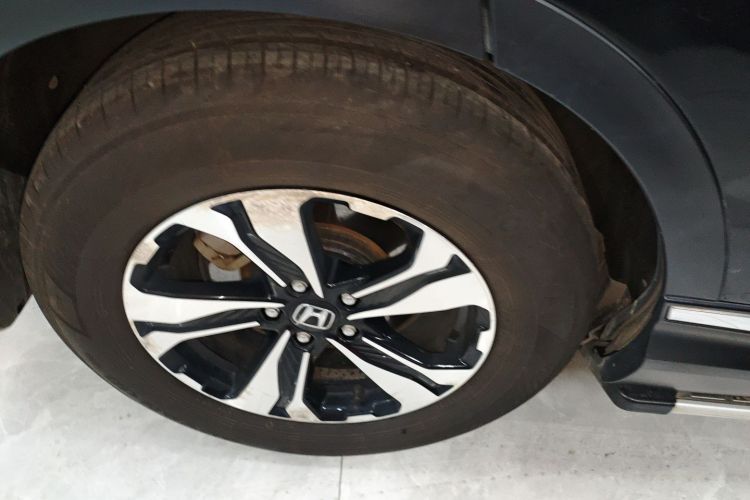 本田CR-V 2017款 240TURBO CVT两驱风尚版车身外观6008