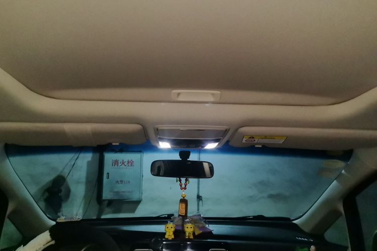 本田 艾力绅 2016款 2.4L 风尚版中控内饰22