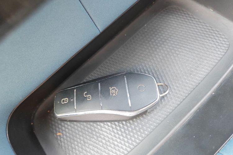 比亚迪 海豚 2021款 405km 时尚版中控内饰11