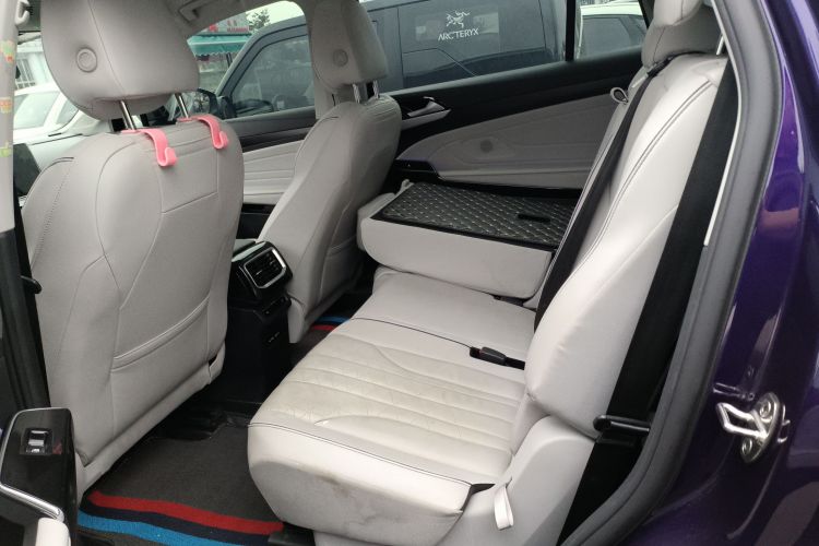 大众 ID.6 X 2021款 Pro 极智长续航版中控内饰21