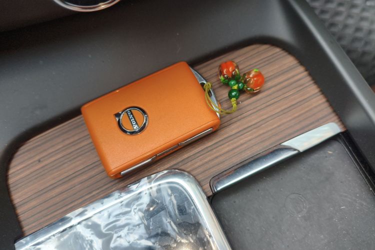 沃尔沃XC60 2023款 B5 四驱智远豪华版中控内饰11