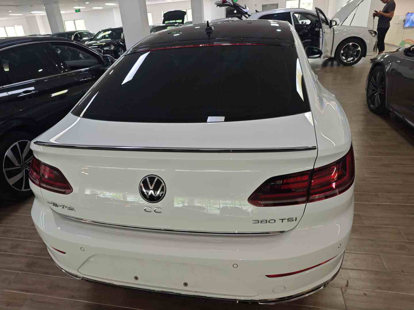 一汽-大众CC 2024款 380TSI 夺目 众享款(4)