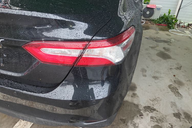 丰田 凯美瑞 2022款 2.0GVP 领先版车身外观9