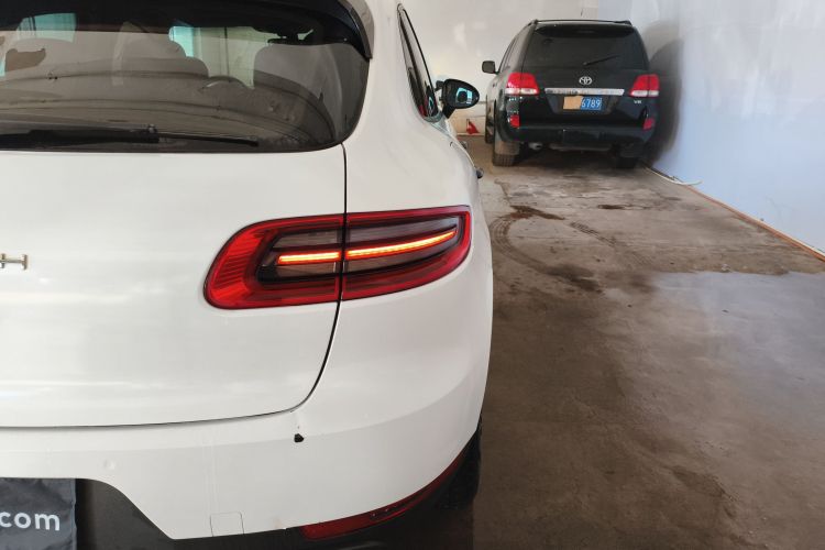 保时捷 2014款 Macan 2.0T车身外观9