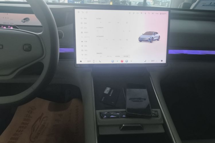 星途 星纪元 ES 2024款 Max长续航版中控内饰16