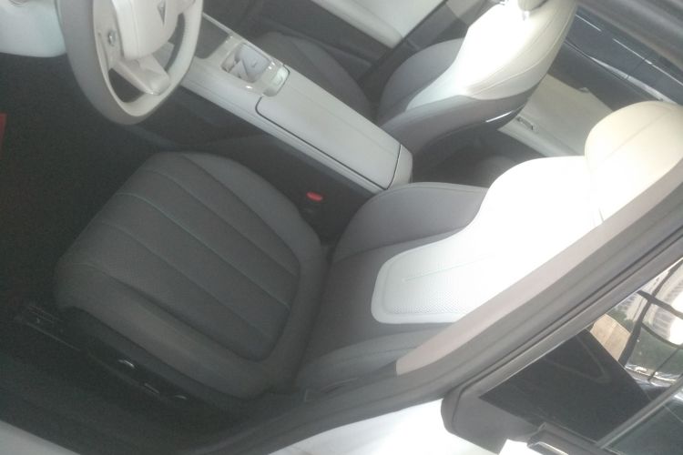 深蓝汽车 深蓝L07 2024款 230Max乾崑智驾ADS SE增程版局部细节19