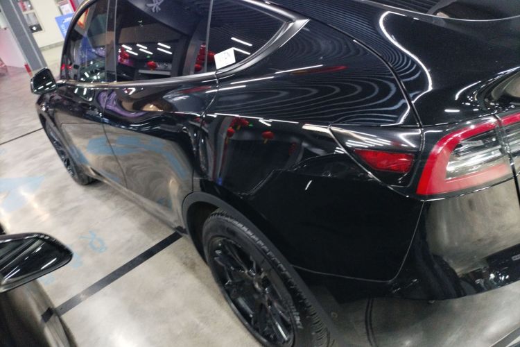 特斯拉 Model Y 2021款 标准续航后驱版车身外观6003