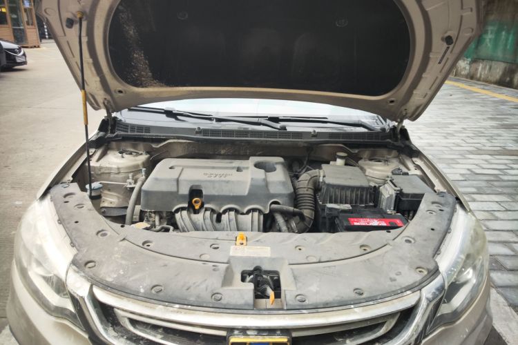 吉利汽车 远景 2018款 1.5L 手动幸福版机舱底盘24