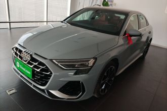 奥迪A3 2025款 A3L Limousine 35TFSI 飞驰尊享型