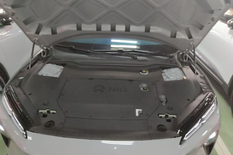 蔚来ET5T 2024款 75kWh Touring机舱底盘24