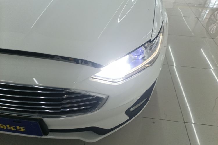 福特 蒙迪欧 2018款 EcoBoost 180 智控时尚型 国V局部细节36