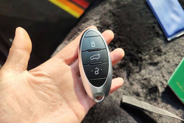 奔腾T33 2019款 1.6L 自动豪华型 国V中控内饰11