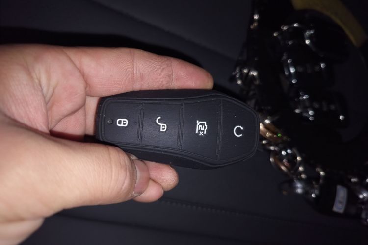 比亚迪 秦PLUS 2025款 DM-i 智驾版 55KM领先型中控内饰11