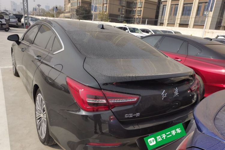 红旗H5 2022款 经典款 1.8T 自动智联旗领版车身外观6