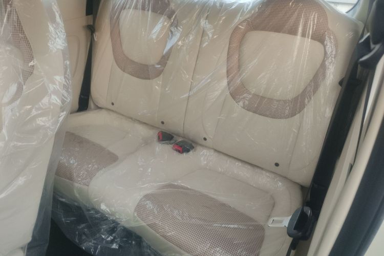 五菱汽车 宏光MINIEV 2024款 第三代 215km 青春版中控内饰21