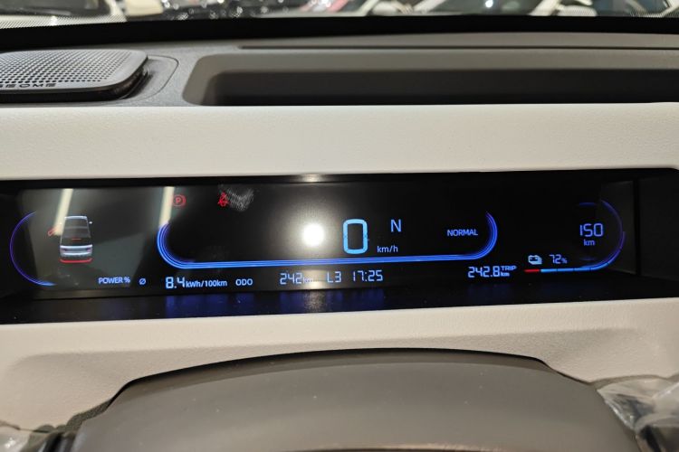 吉利银河 2024款 熊猫mini 200km 耐力熊局部细节14