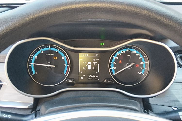 吉利汽车 帝豪 2021款 UP 1.5L CVT豪华型中控内饰14