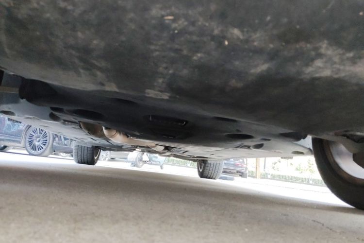 宝马X1 2014款 sDrive18i 时尚型局部细节9007