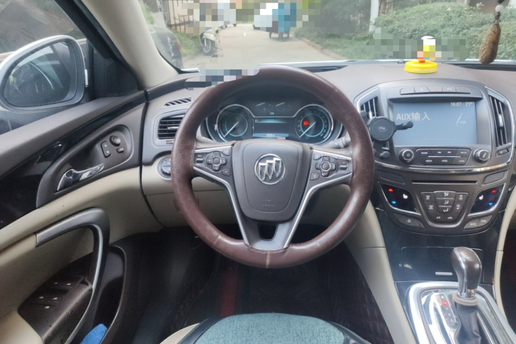 别克 君威 2015款 2.0L 精英时尚型局部细节13