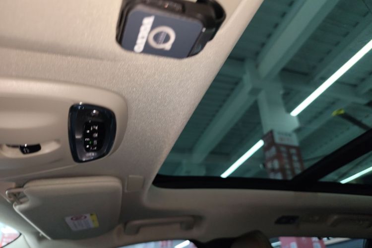 沃尔沃XC90新能源 2019款 E驱混动 T8 智尊版 7座 国VI局部细节22