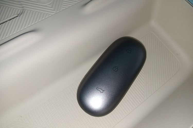 理想汽车 理想L6 2025款 Pro 智能焕新版中控内饰11