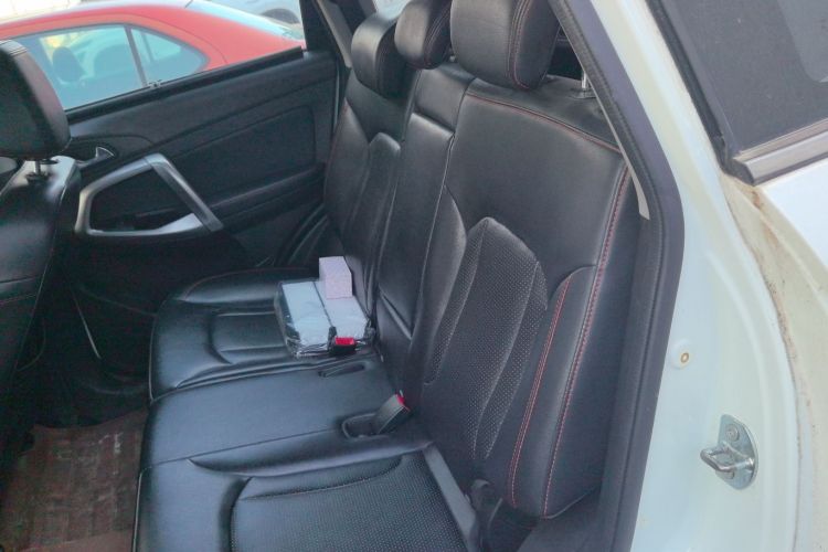 奇瑞 瑞虎5 2016款 1.5T 手动家悦信赖版中控内饰7004