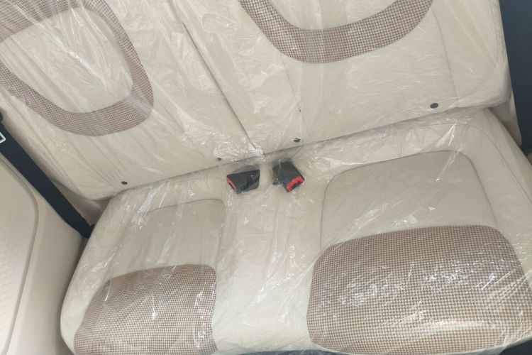 五菱汽车 宏光MINIEV 2024款 第三代 215km 青春版中控内饰7004