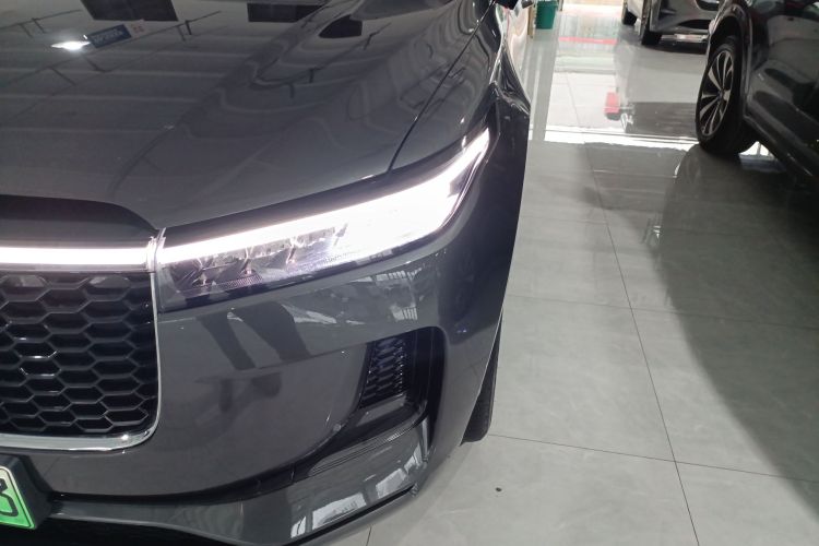 理想汽车 理想ONE 2021款 增程6座版车身外观36