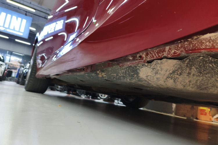 雷克萨斯RC 2016款 200t 锋尚版局部细节9002