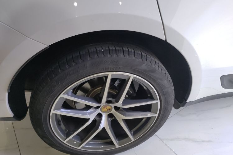 保时捷 2022款 Macan 2.0T车身外观6008