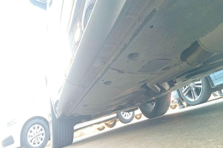 大众 途昂X 2019款 530 V6 四驱尊崇旗舰版局部细节9002