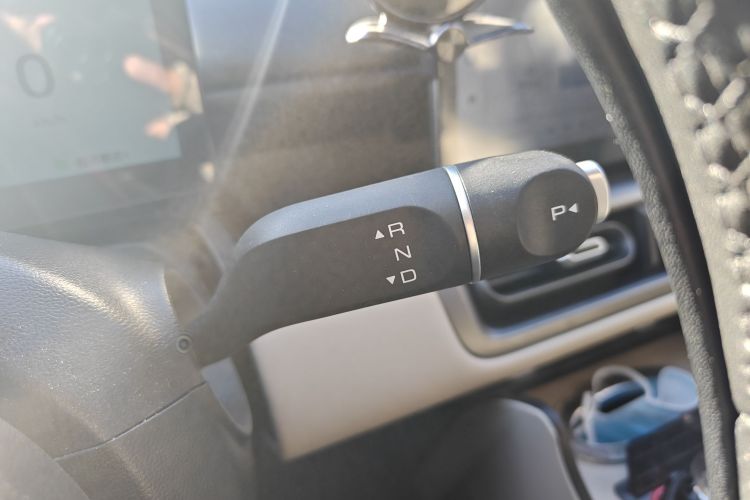 五菱汽车 五菱缤果PLUS 2024款 330km 五座版中控内饰18