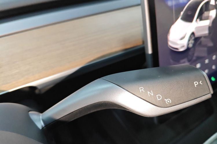 特斯拉 Model Y 2022款 长续航全轮驱动版局部细节18