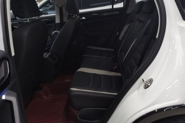 大众 探岳GTE插电混动 2020款 1.4T 豪华型中控内饰21