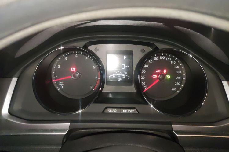 大众 2019款 改款 宝来·传奇 1.5L 自动时尚型 国VI中控内饰14